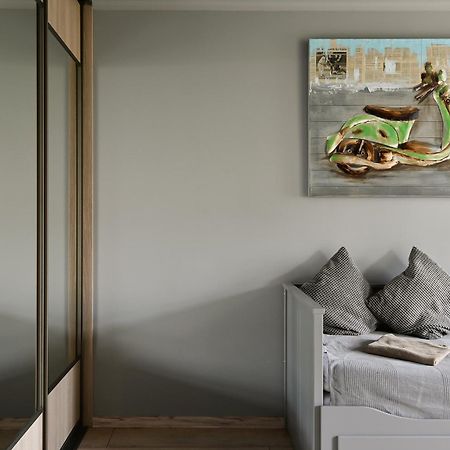 Loft Design Studio Apartment & Free Parking Рига Экстерьер фото