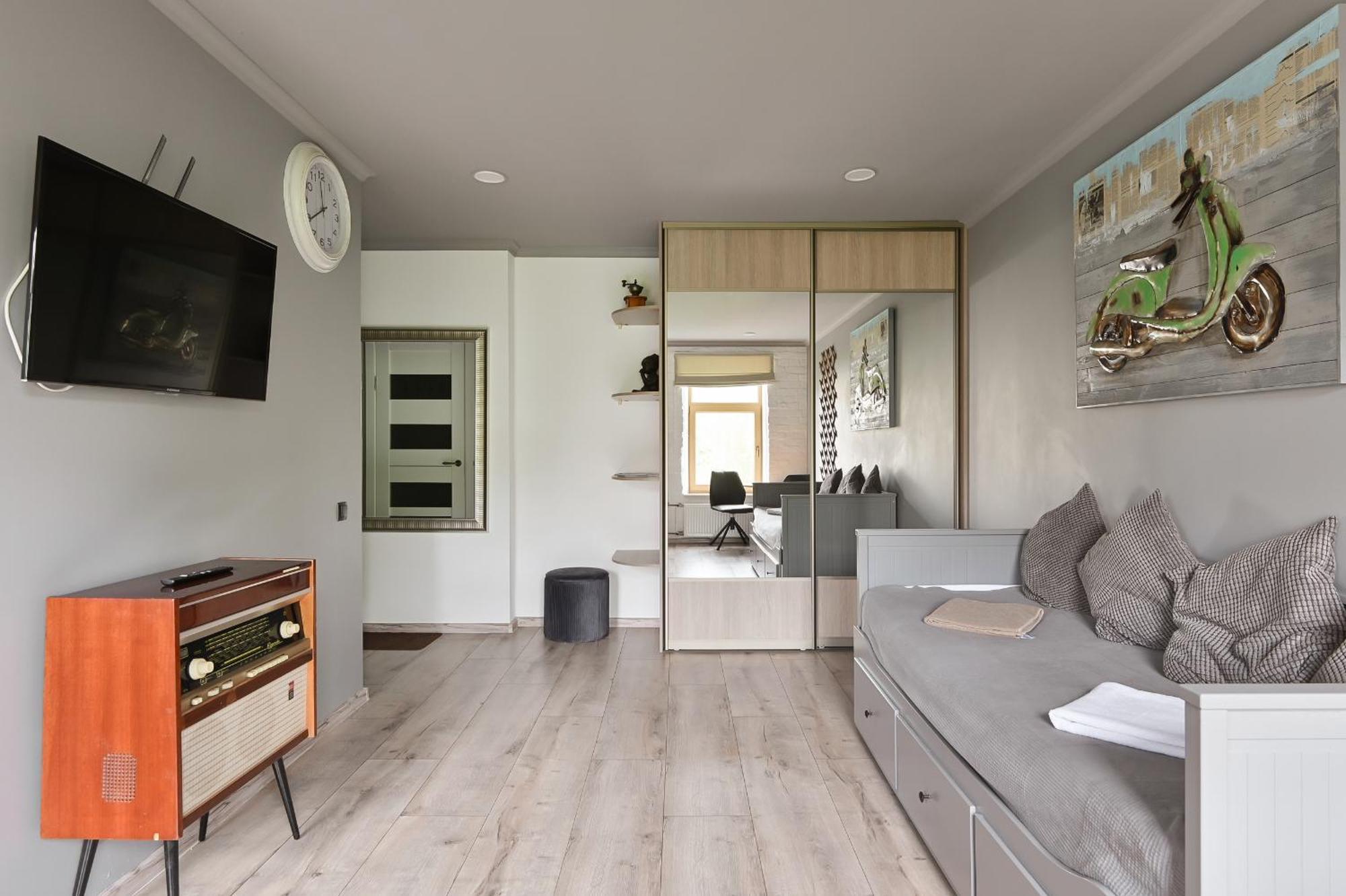 Loft Design Studio Apartment & Free Parking Рига Экстерьер фото