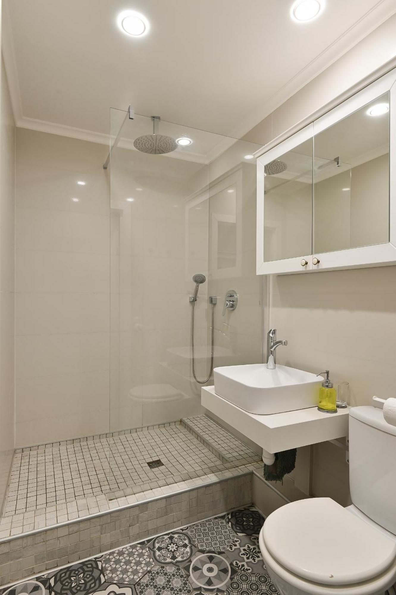 Loft Design Studio Apartment & Free Parking Рига Экстерьер фото