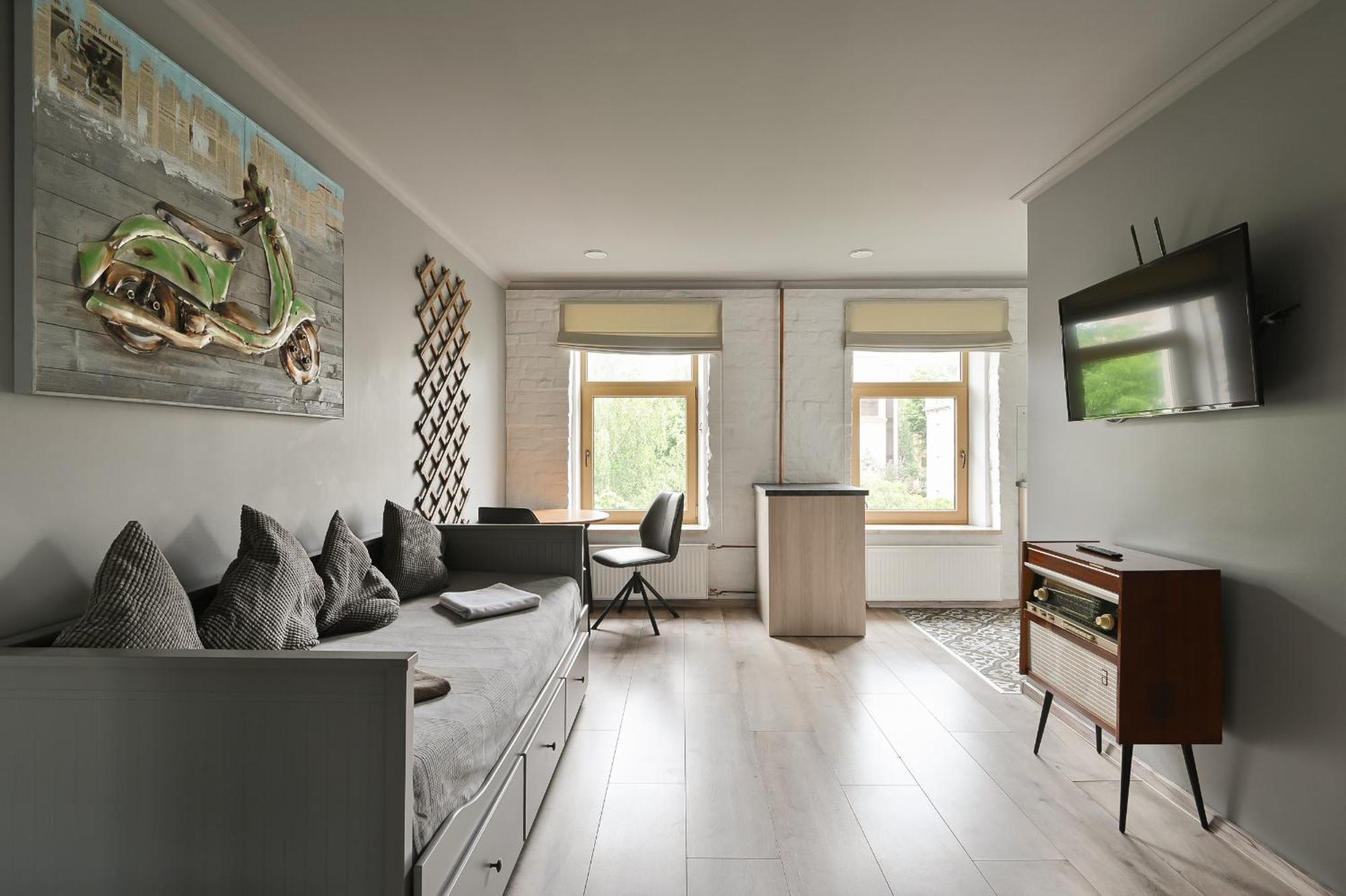 Loft Design Studio Apartment & Free Parking Рига Экстерьер фото